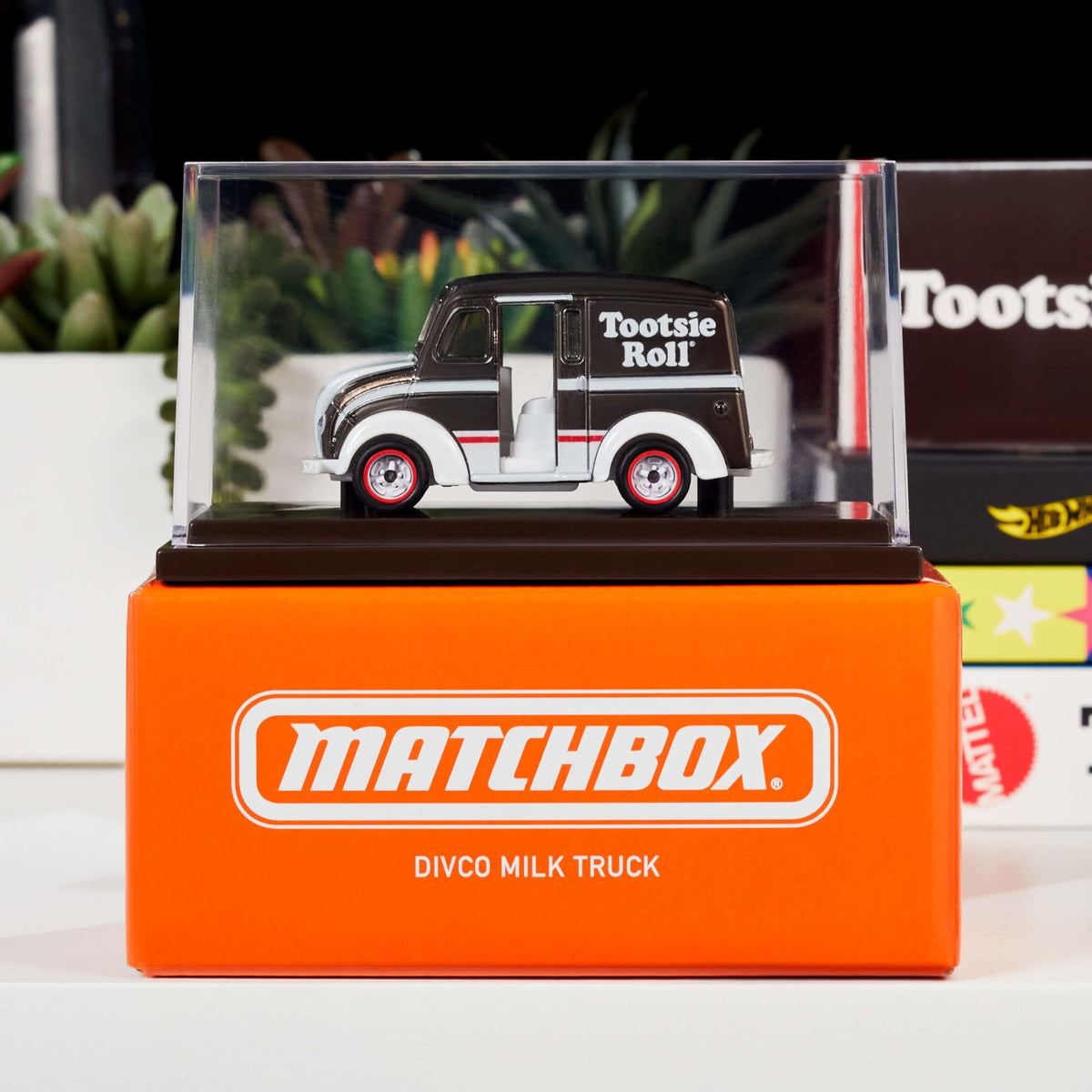 Matchbox Tootsie Roll Divco Milk Truck