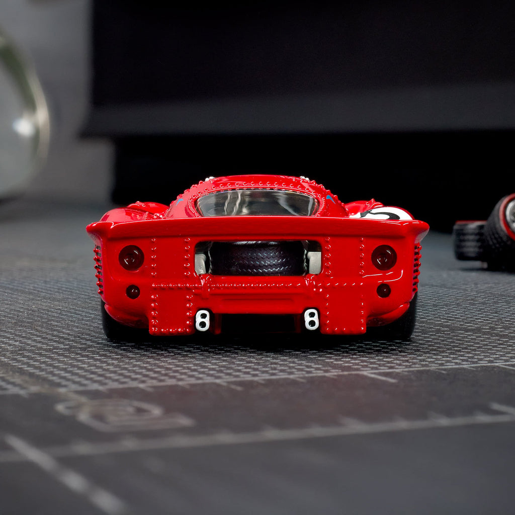 Hot Wheels Elite 64 1967 Ferrari 330 P4