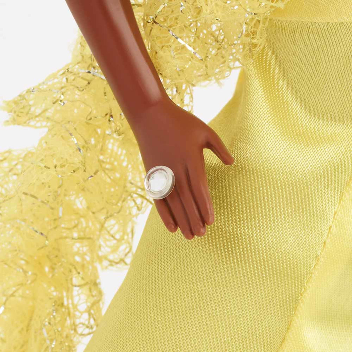 1977 Superstar Christie Barbie Doll