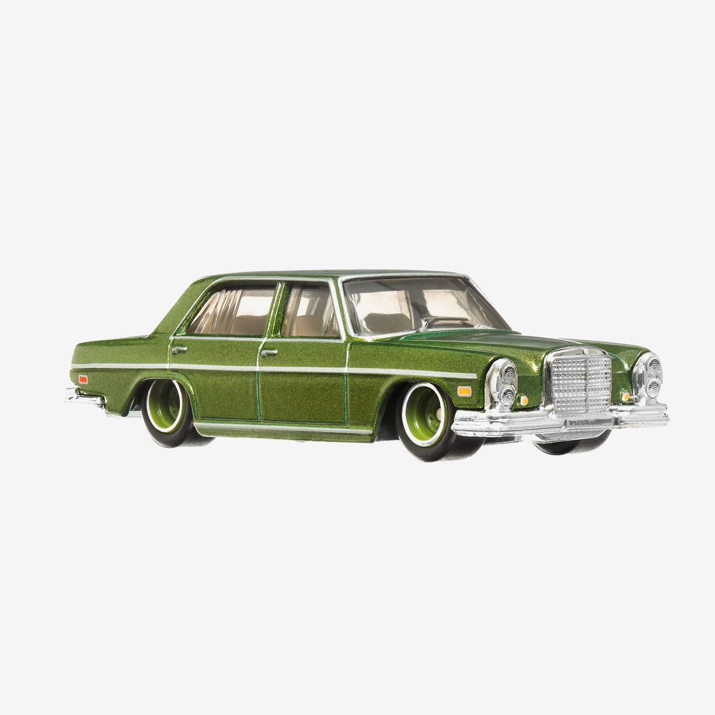 Hot Wheels Car Culture Circuit Legends Vehicles - ‘71 Mercedes-Benz 280 SEL 4.5