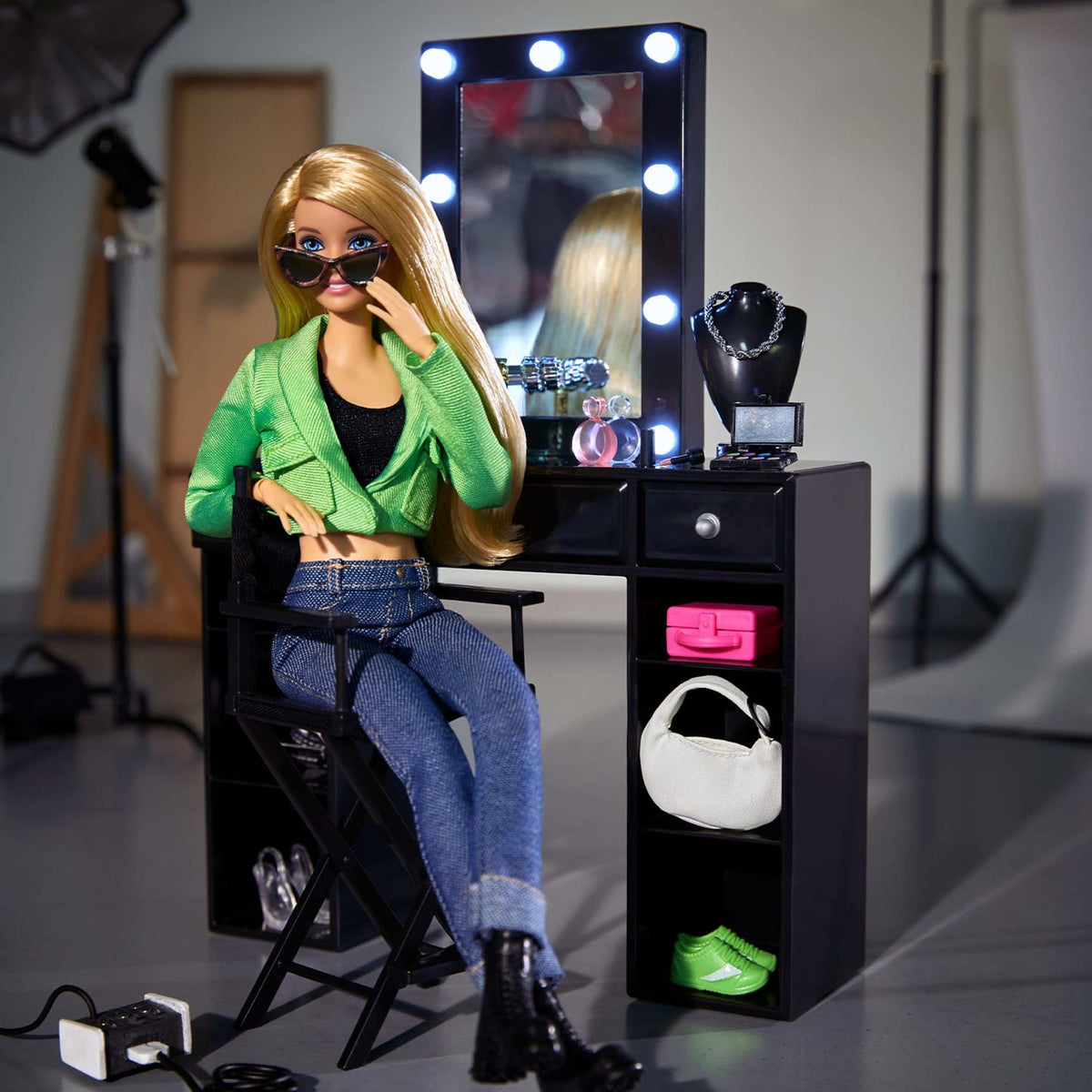 @BarbieStyle Fashion Studio & Doll Set
